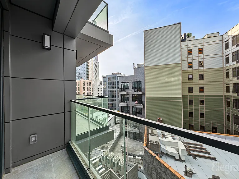 42-62 Hunter St #6C — Photo 15