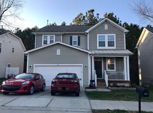 513 Pebblestone Dr, Durham, NC 27703