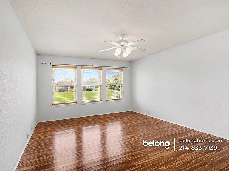 15833 Coyote Hill Dr — Photo 8