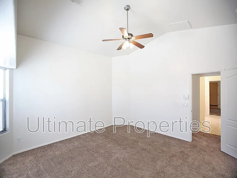 5921 S 249th Dr — Photo 9