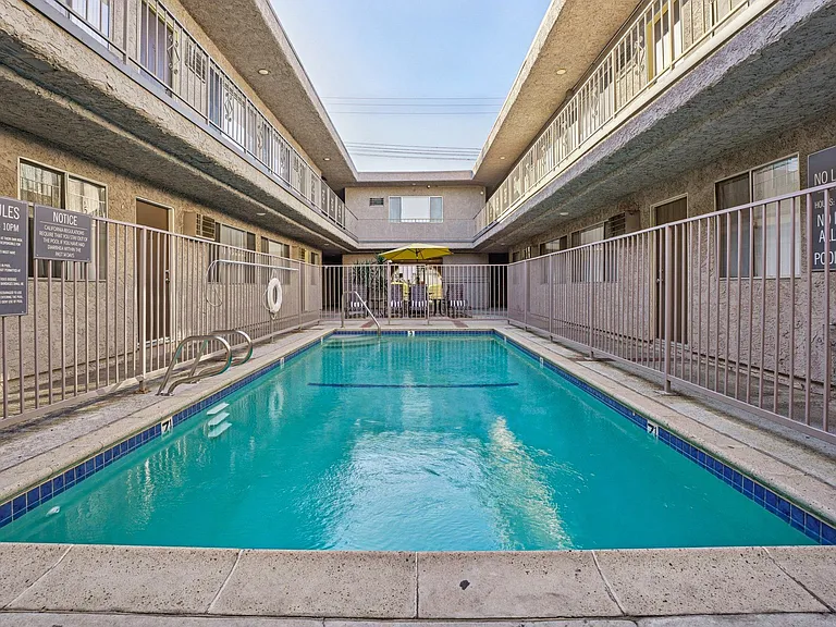 Villa Lago — Photo 19