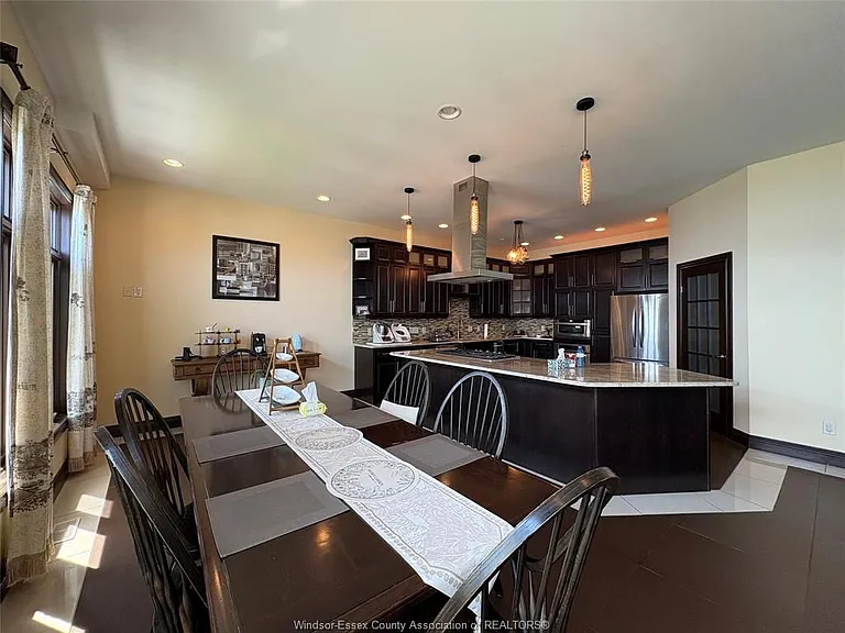 236 Shoreview Ct — Photo 18