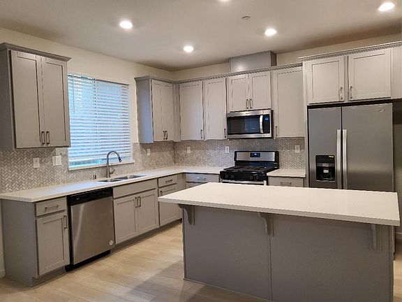 5th image of 4902 Bufflehead Ln