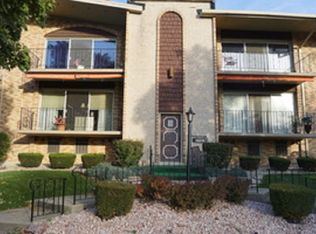10219 S Komensky Ave APT 2C, Oak Lawn, IL
