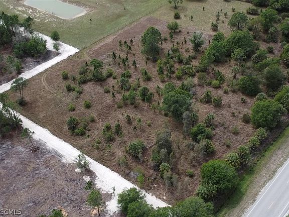 2nd image of 49151 Bermont Rd