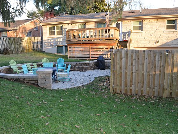 5th image of 3417 Belvoir Dr