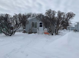 813 8th Ave W, Williston, ND 58801