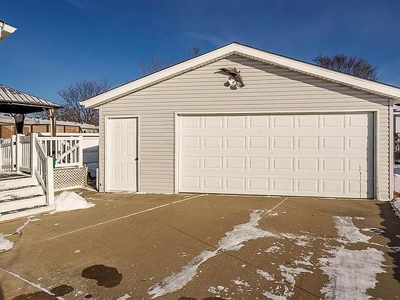 2nd image of 8511 Fig Tree Ln