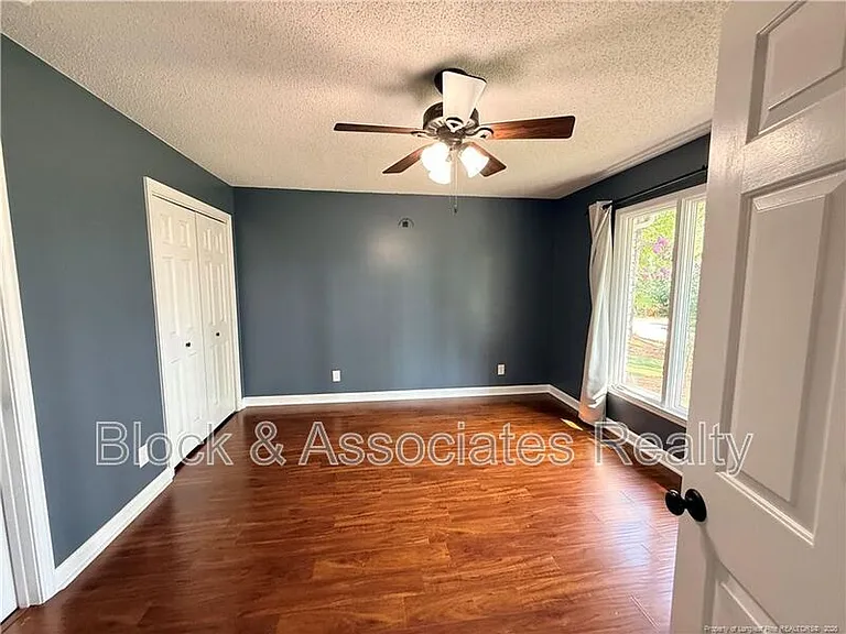 46 Shadow Dr — Photo 8