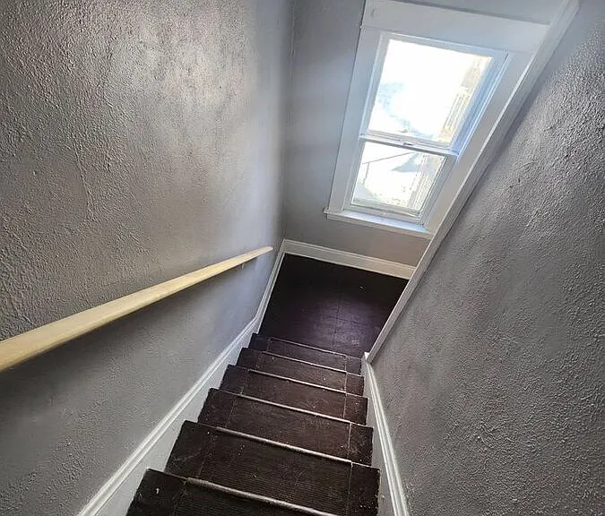 11702 Honeydale Ave #UP — Photo 20