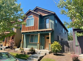 138 NW 76th St, Vancouver, WA 98665