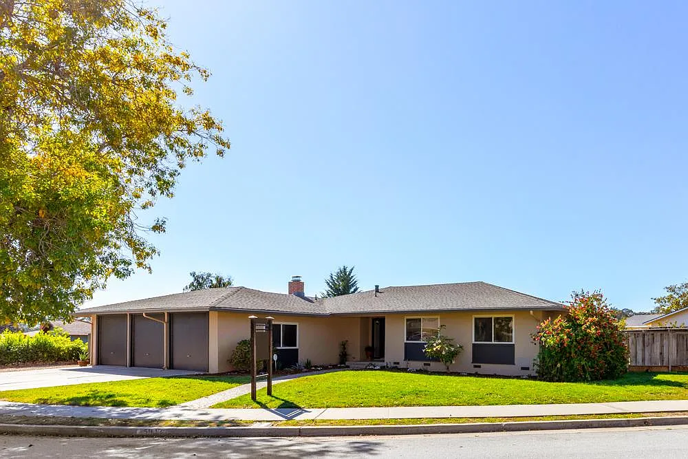 5043 Winkle Ave photo 1