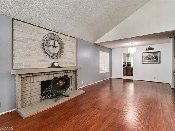 10 Bluff Point Cir, Pomona, CA 91766