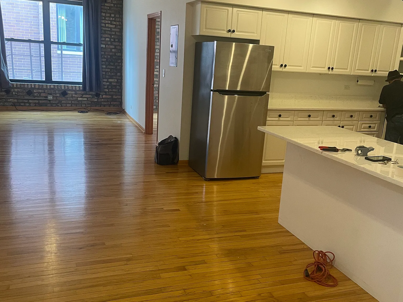 1 bed, 1200 sqft, $1,800 — Photo 2