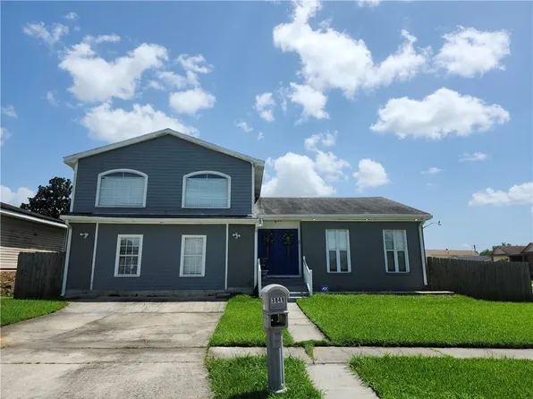 3849 Red Cedar Ln, Harvey, LA 70058