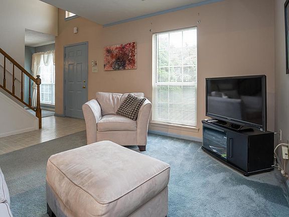 5th image of 1678 Brimfield Cir