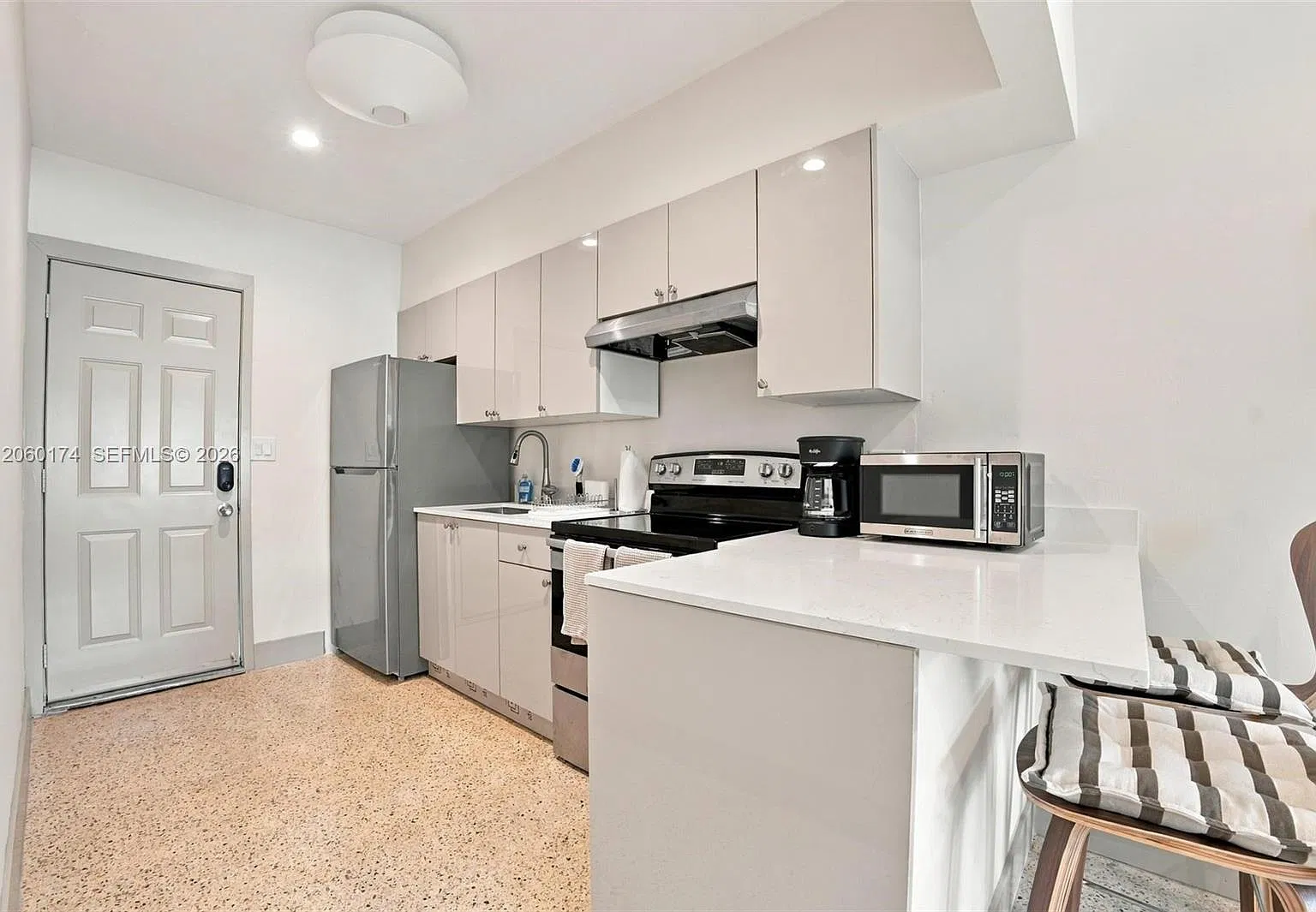 Miami Shores Sec 3 — Photo 4