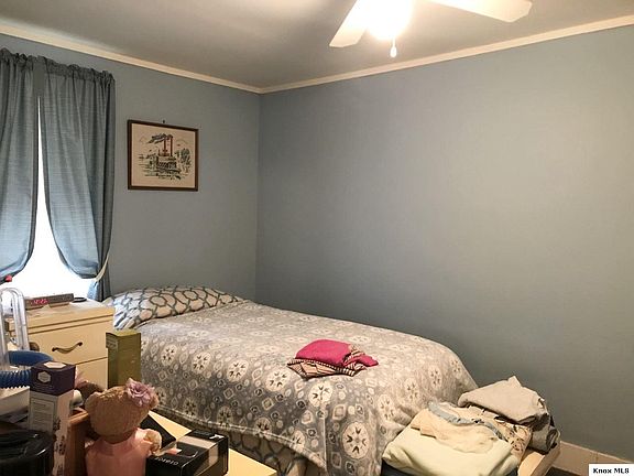 3rd image of 52 Marion St