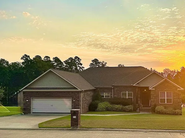 17114 Edinburgh Dr, Little Rock, AR 72210