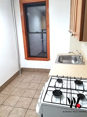 Rented by Highline Residential | media 7