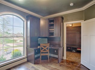 5932 Regis Ct, Edmond, OK 73034