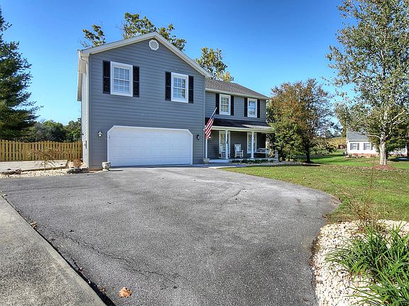 4th image of 249 Cheshire Ln