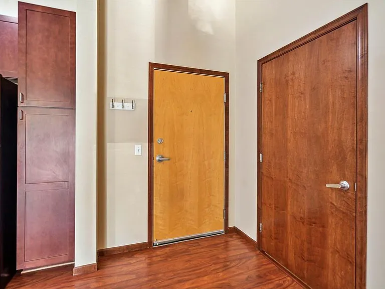 2650 University Ave W #109 — Photo 7