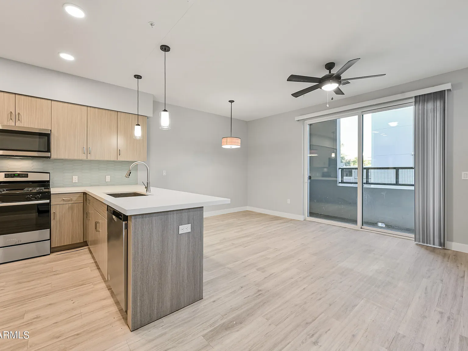 1 bed, 1.0 bath, 762 sqft, $1,750 — Photo 3