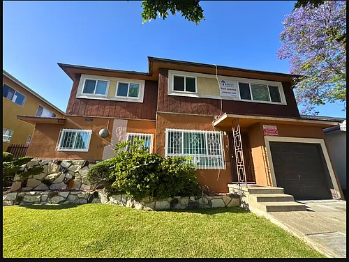 10111 England Ave #1 Photo 1