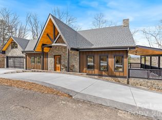 55 Timber Moss Dr, Asheville, NC 28804