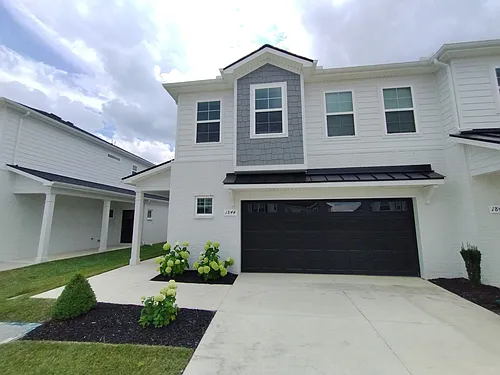 1844 Bethpage Dr Photo 1