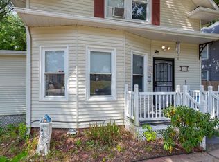 1145 22nd St, Moline, IL 61265