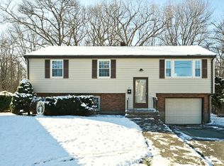 50 Grove Cir, Braintree, MA 02184
