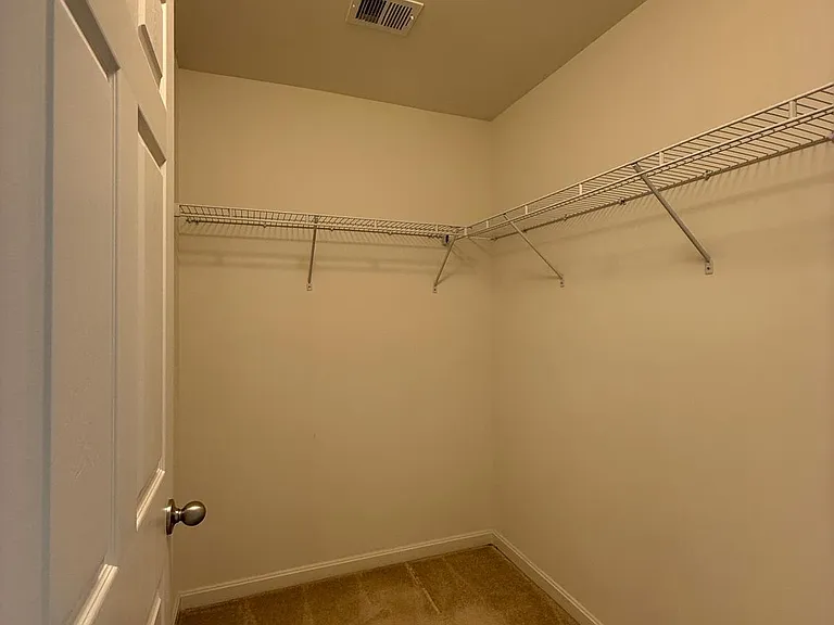 10215 Daventry Dr — Photo 28