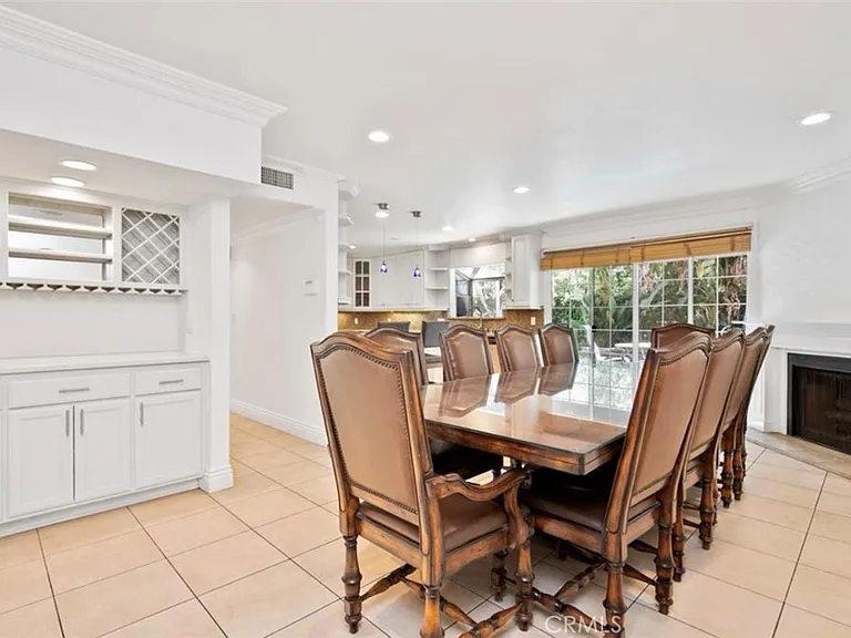 5954 Wilkinson Ave — Photo 13