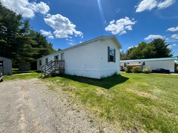 25 Lorna Lane, Glenburn, ME 04401