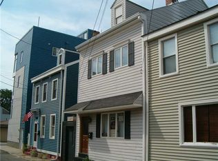 2716 Larkins Way, Pittsburgh, PA