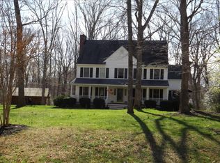 19121 Lavaga Dr, Rockville, VA 23146