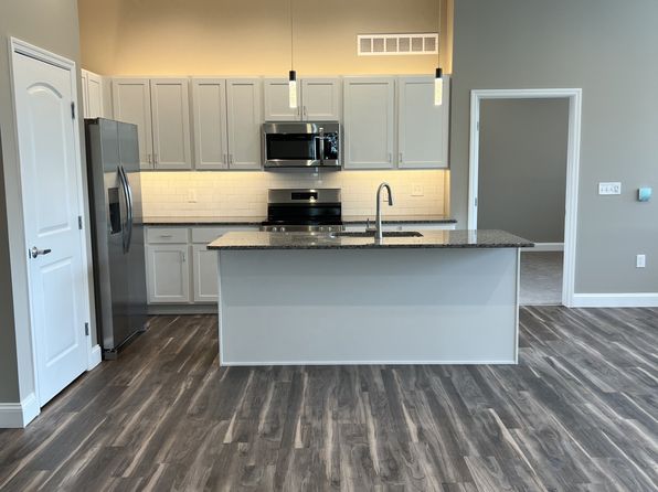 895 N Monocacy Creek Rd #202