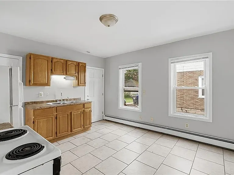 15 Jodoin St #1 — Photo 8
