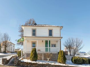 908 Trout St, Staunton, VA 24401