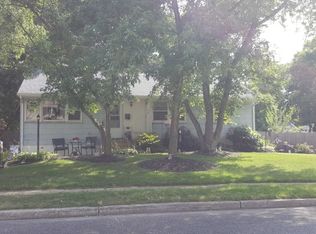 616 Emerson St, Lindenwold, NJ 08021