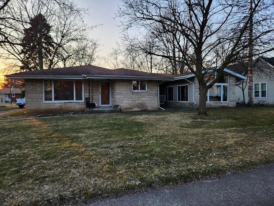 710 S Main St, Kouts, IN 46347 Zillow