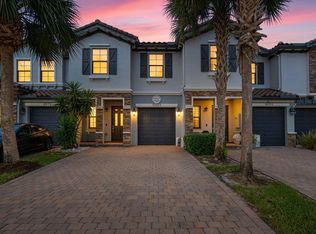 13044 Anthorne Ln, Boynton Beach, FL 33436