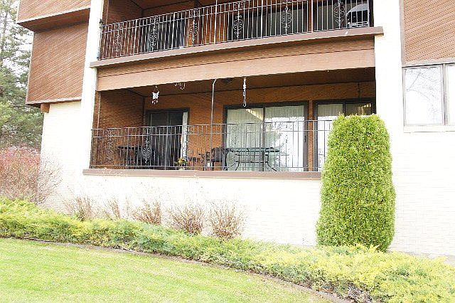 1st image of 453 Parkway Cir #453