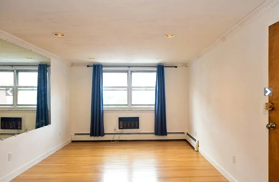 11 Commonwealth Ct #6