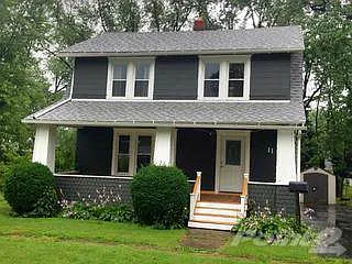 11 W Green St photo 1