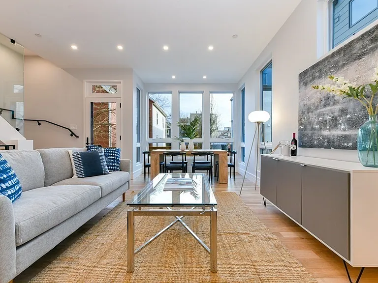 227 Prospect St #1 — Photo 5