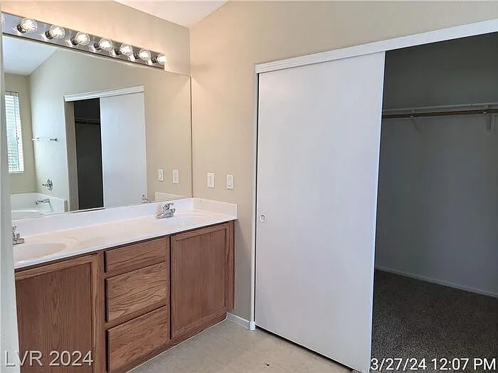 8465 Adams Valley St — Photo 18