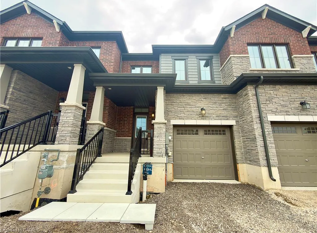 3 bed, 2.5 bath, 1449 sqft, $2,799 — Photo 1